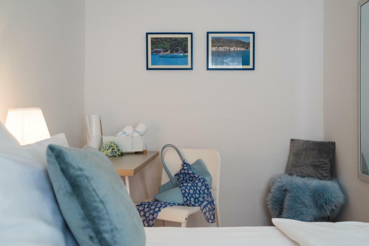 Guest House Lana Σπλιτ Εξωτερικό φωτογραφία